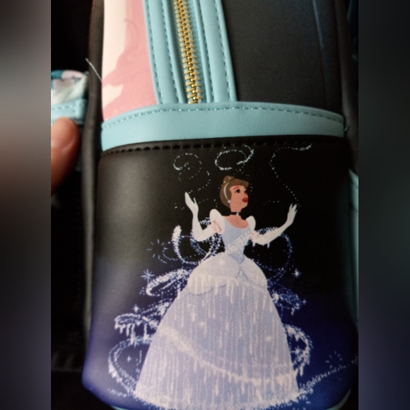Cinderella scenes Loungefly mini backpack - Picture 4 of 8